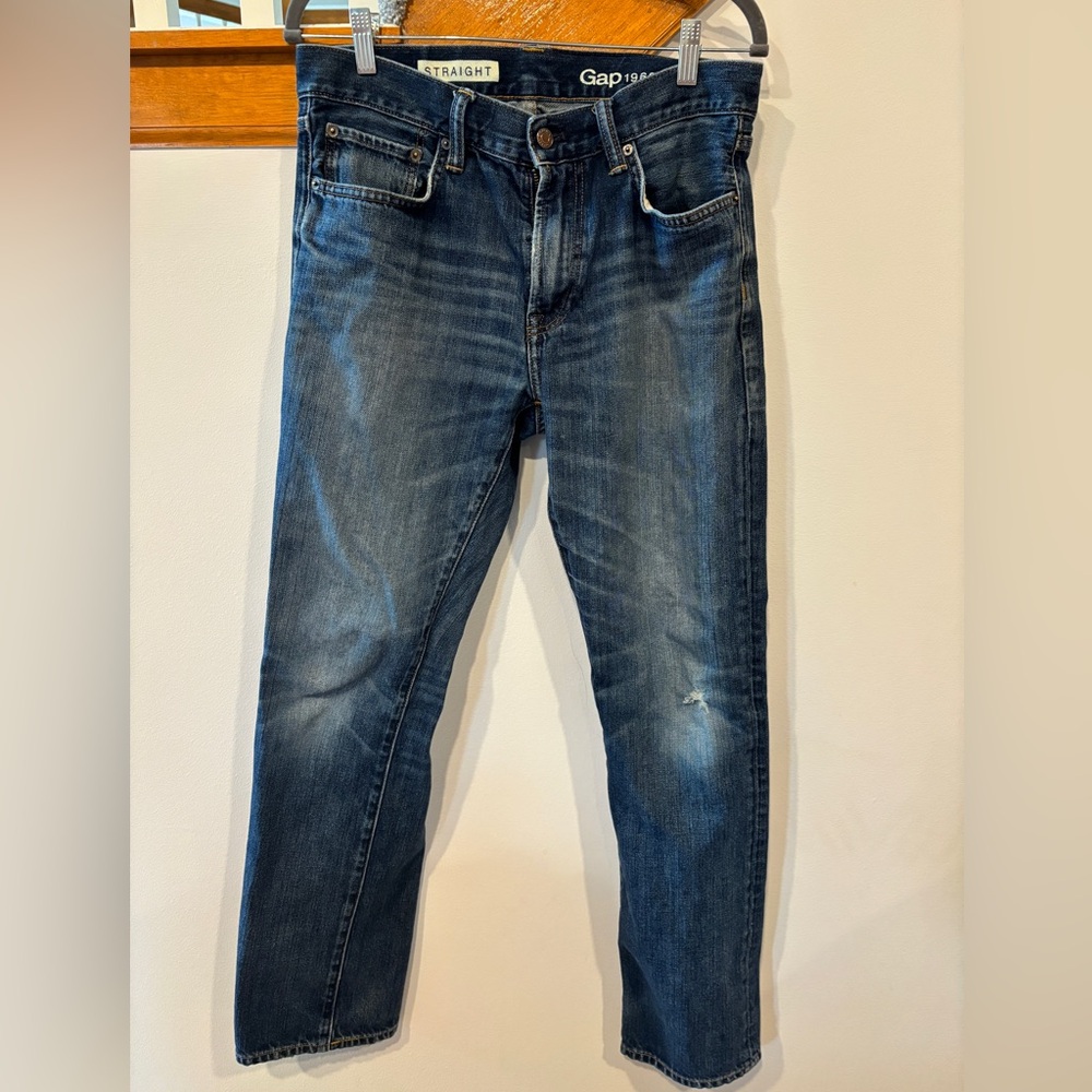 Gap Straight Leg Lightly Distressed Blue Jeans - Mens 32